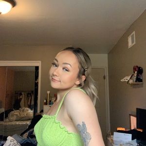 Meet your Posher, Zoe